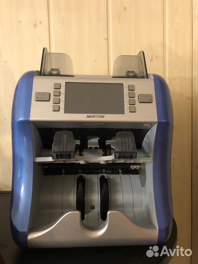 Счетчик-сортировщик банкнот Kisan Newton PF