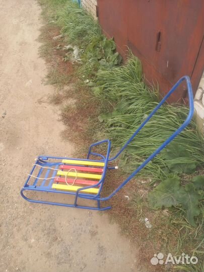 Детские санки, ледянка, ватрушка