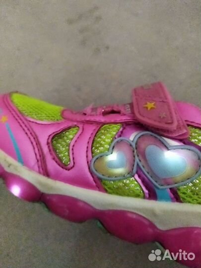 Кроссовки 26 размер