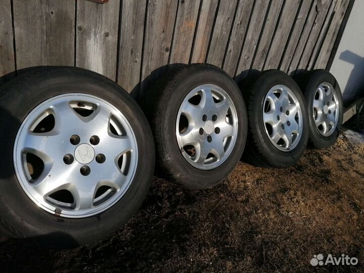 R15 Bridgestone Nextry Ecopia 195/65, PCD 5x114.3 DIA 63