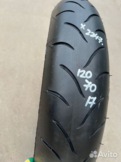 120/70 R17 bridgestone bt016 hypersport pro 2247x