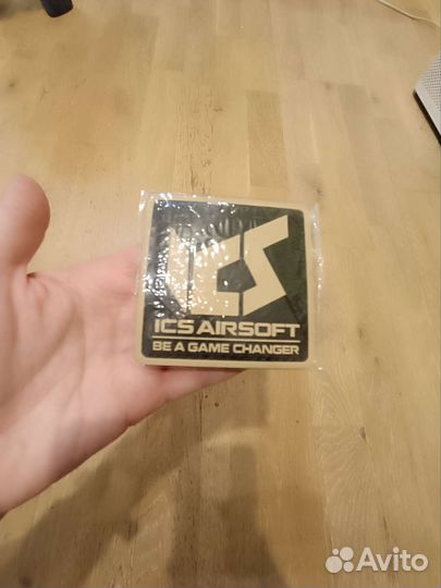 Нашивка на липучке