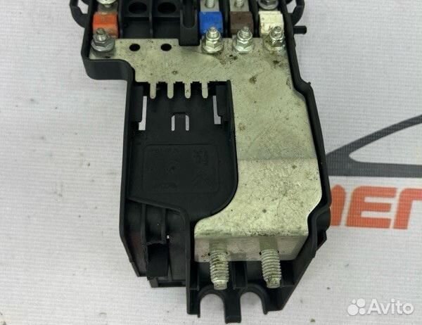 Блок предохранителей Peugeot 308 хэтчбек EP6 2010