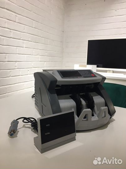 Счетная машинка для денег