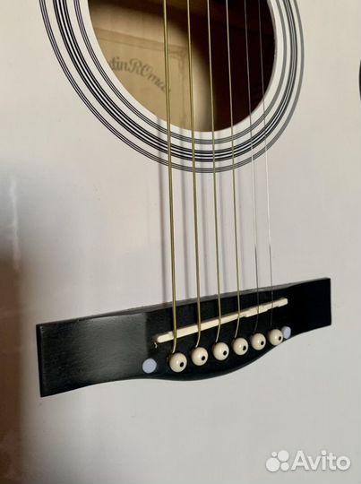 Гитара + тюнер для настройки