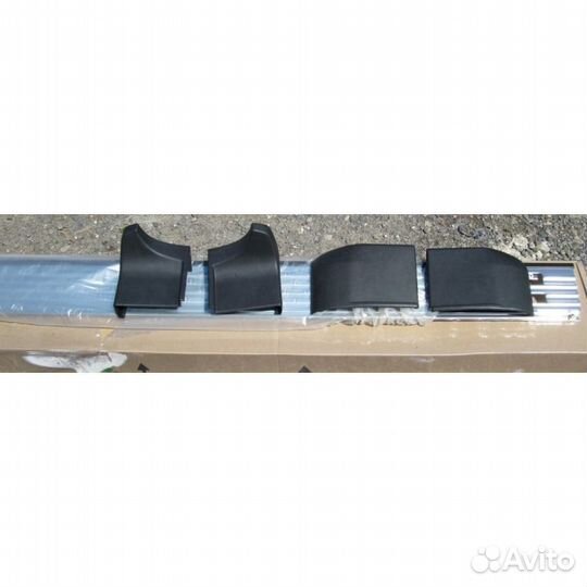 Пороги (Подножки) Toyota Land Cruiser 100 Серебро