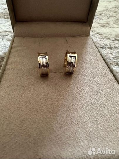Золотые серьги в стиле bvlgari