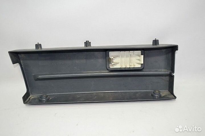 Корпус нижней подножки пластиковый, левый scania R