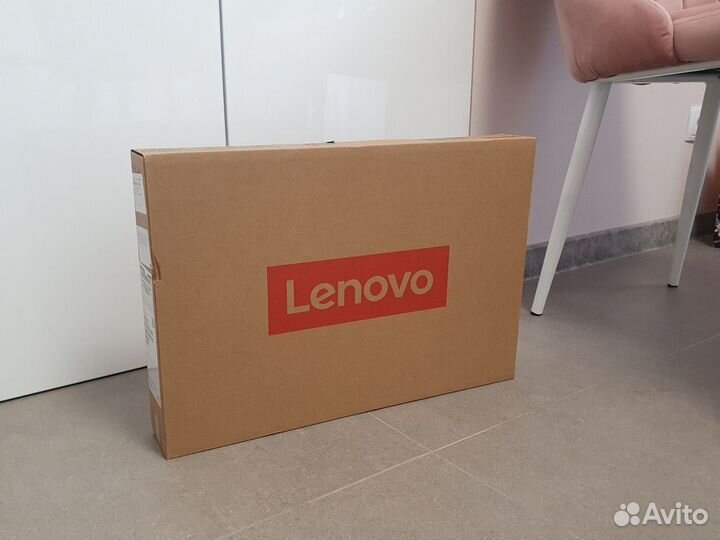Ноутбук lenovo IdeaPad Slim 3 15IRU8 новый