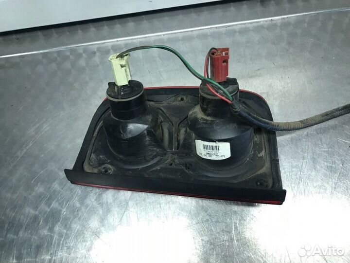 Фонарь задний левый Land Rover Freelander L314