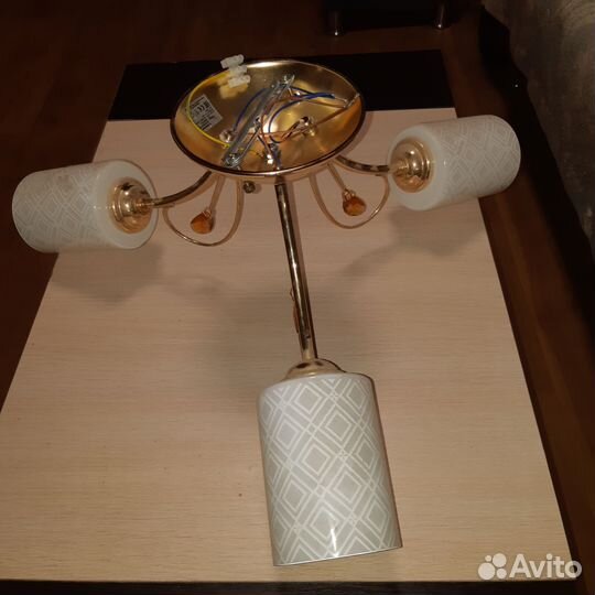 Люстра потолочная бу