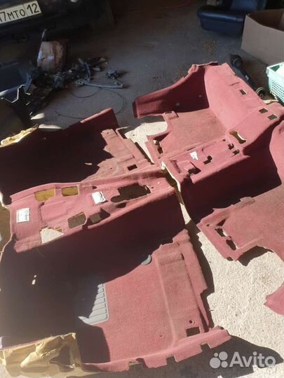 Обшивка багажника на бмв 6 е63