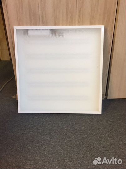 Светильник потолочный