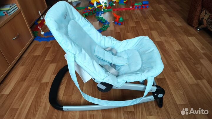 Шезлонг детский