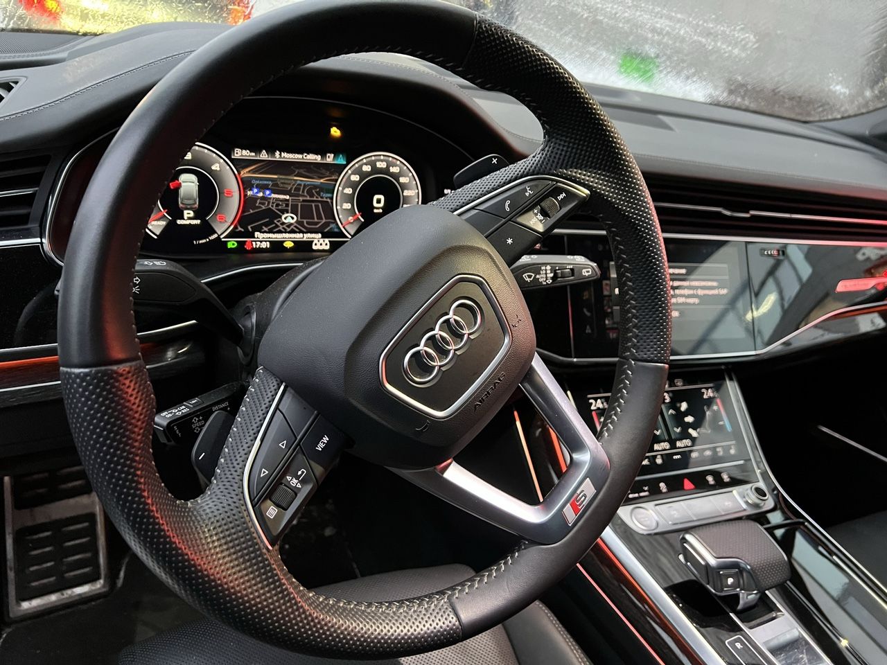 Audi Q7: фото владельца
