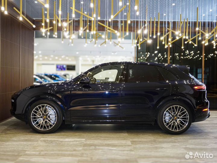 Porsche Cayenne Turbo 4.0 AT, 2018, 110 832 км