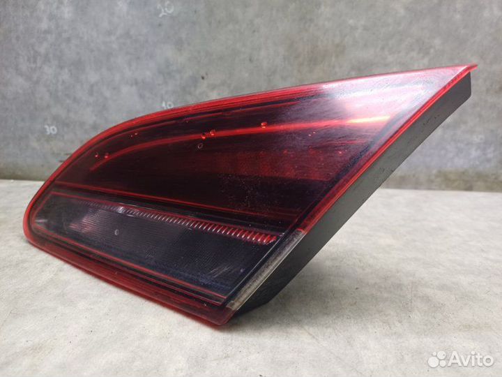 Фонарь задний правый Opel Astra GTC 1.4 A14NET AT