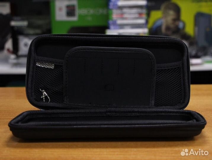 Защитный жесткий кейс чехол EVA Switch Black