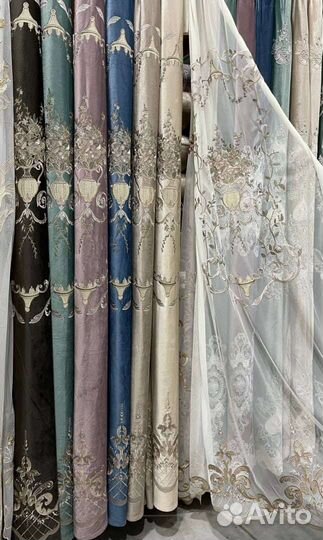 Бархат с вышивкой панно