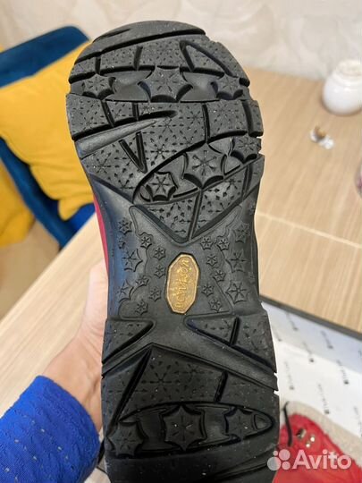 Ботинки женские зимние