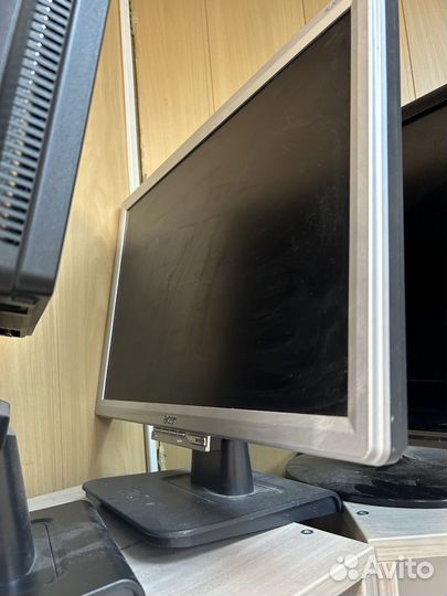 Мониторы для компьютера в ассортименте