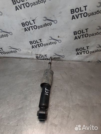 Амортизатор задний Nissan Teana J31 VQ23DE 2006