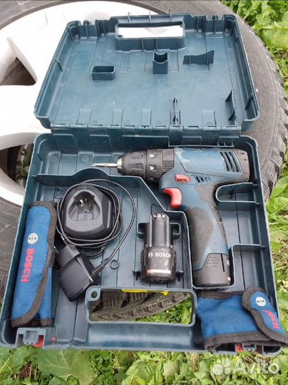 Шуруповерт bosch 12v GSB-120Li