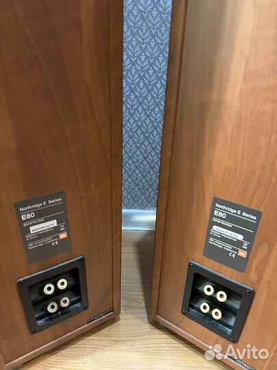 Колонки JBL E80