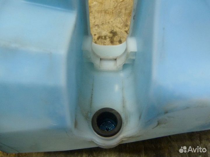Бачок омывателя Renault Duster 2012
