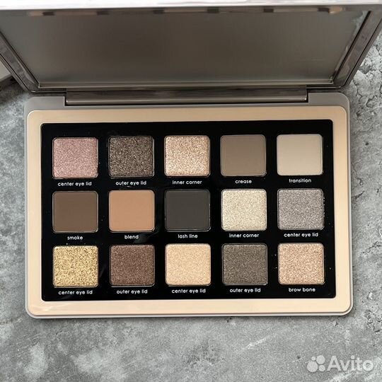 Палетка теней Natasha Denona Glam