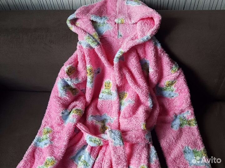 Халат махровый на 5-7лет,новый