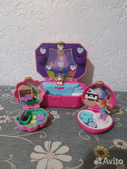 Polly pocket