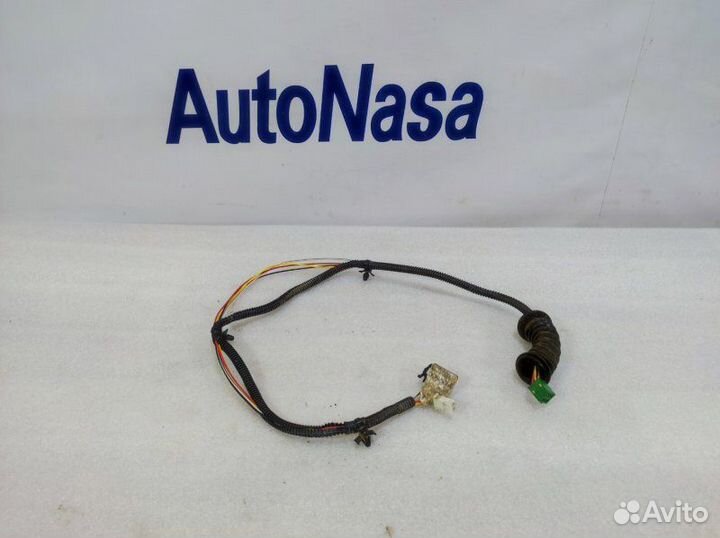 Проводка двери задняя левая Chevrolet Niva