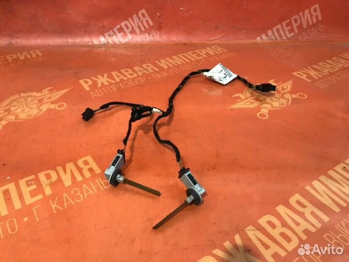 Датчик температуры воздуха передний Mercedes-Benz