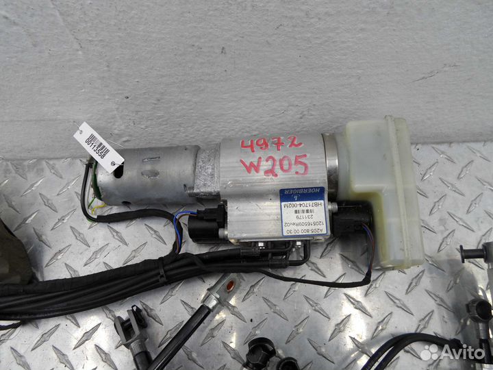 Моторчик крышки багажника Mercedes-Benz C-Class