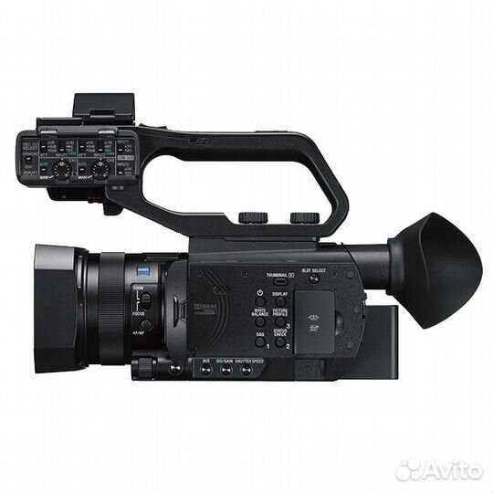 Видеокамера Sony HXR-NX80