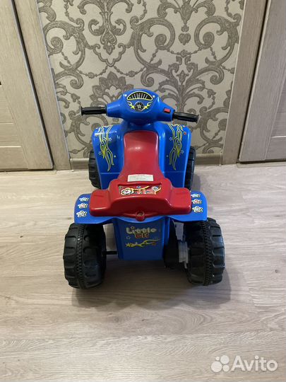 Детский квадроцикл на аккумуляторе