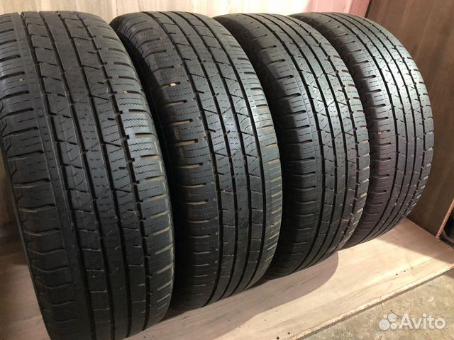 Continental ContiCrossContact AT 215/65 R16