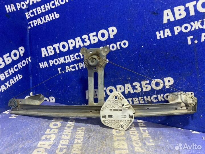 Передний правый стеклоподъемник Renault Logan 1
