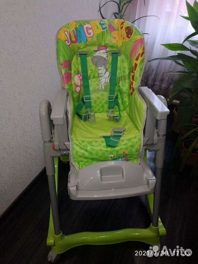 Стульчик для кормления