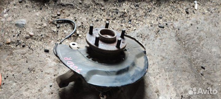 Поворотный кулак правый Chery Tigo T11