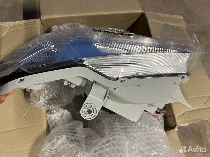 Левая фара на hyundai accent Тагаз(новая оригинал)