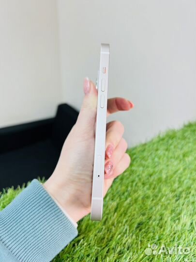 iPhone 13, 256 ГБ