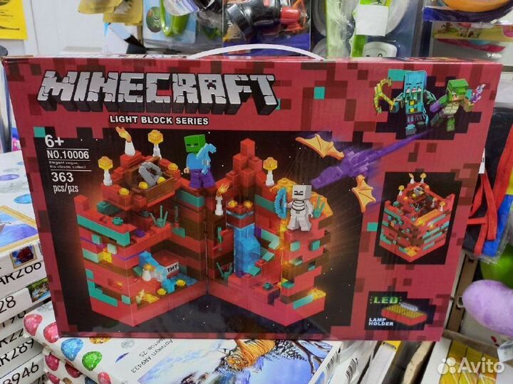 Конструктор Майнкрафт / Нападение на красную крепо