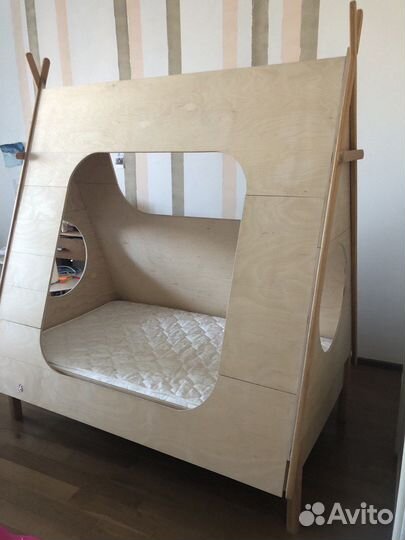 Детская кровать домик бу