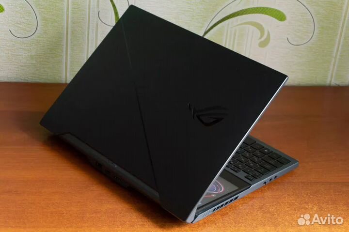 Asus ROG Zephyrus duo 15 (gx550lws)