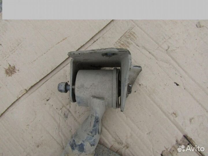 Кронштейн задней балки Logan 2005-2014