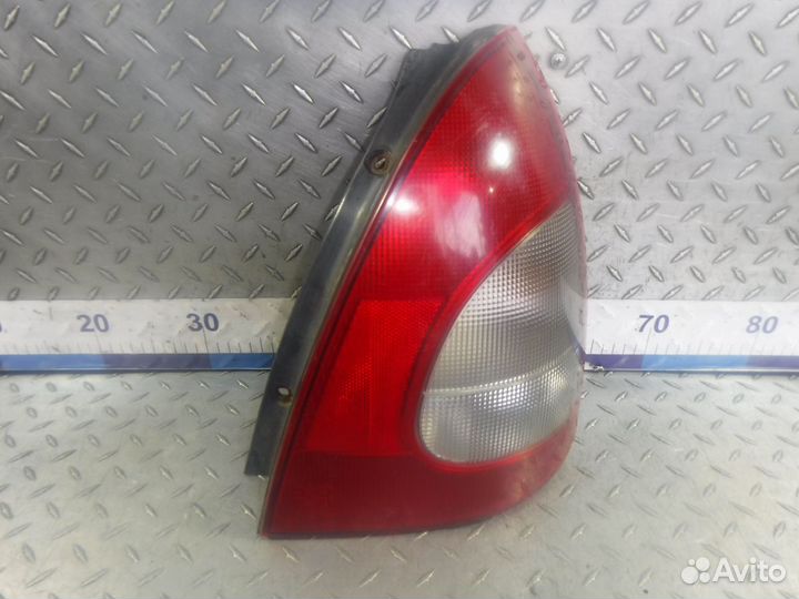 Фонарь задний правый Daewoo Nubira