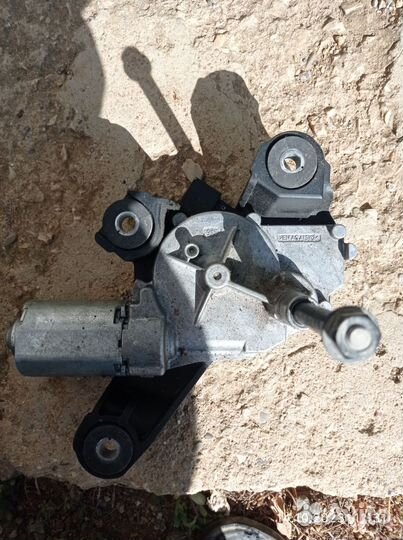 Двигатель стеклоочистителя renault grand scenic 3