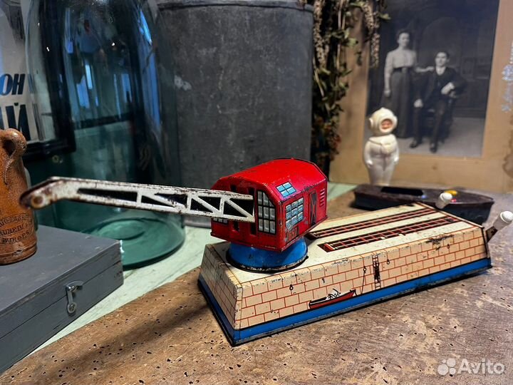 Механическая игрушка лзм